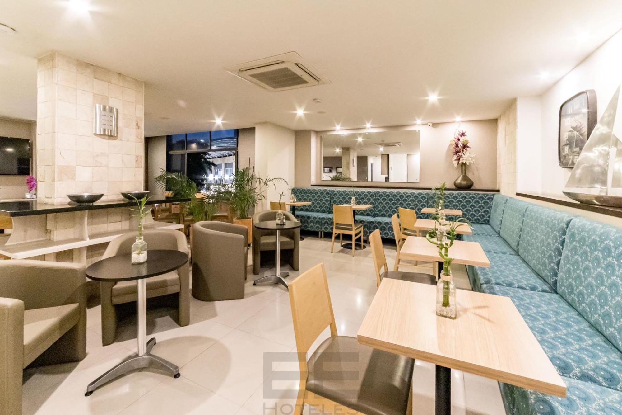 Leblon Suites Hotel Медельин Экстерьер фото